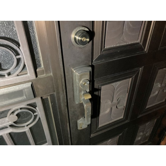 リブレス外川戸建の玄関|収納もある玄関です