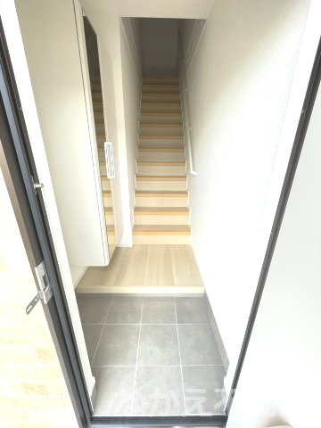 apartment 領家町本荘ケ内