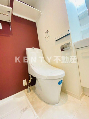 【トイレ】 | ベルエクラ蒲田 | 落ち着いた色調のトイレです