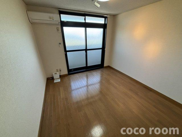 プルニエの居間・リビング