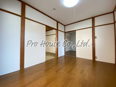 【寝室】 | 田嶋マンション