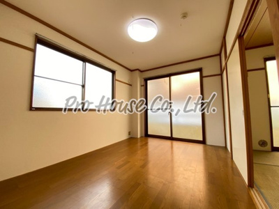 【洋室】 | 田嶋マンション