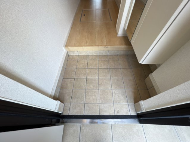 カサ・ヴィアーレⅡの玄関|
