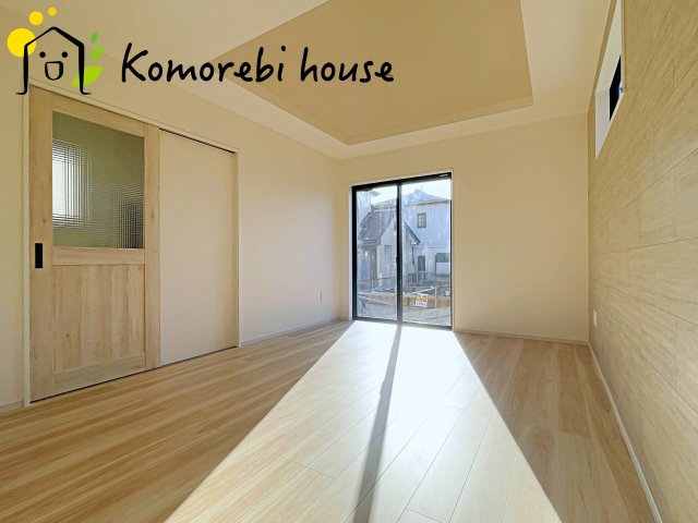 さいたま市見沼区東大宮　52期　新築一戸建て　リガーレ　01の居間・リビング|おしゃれな居間です