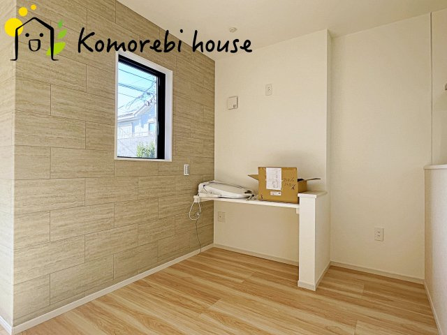 さいたま市見沼区東大宮　52期　新築一戸建て　リガーレ　01の内装|明るい色調の室内です