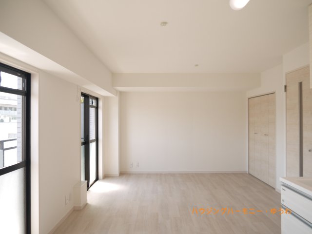 【居間・リビング】 | セザール大山