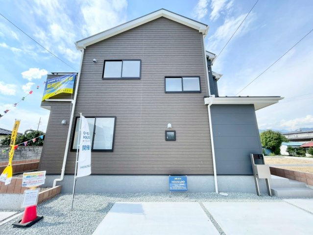 耐震等級３！ご成約プレゼント対象物件！の外観|完成済み物件！いつでも見学可能です♪お問合せは＜Tel 026-477-7419＞まで♪ 　２号棟