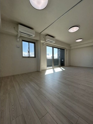 【居間・リビング】 | Alivis金山East