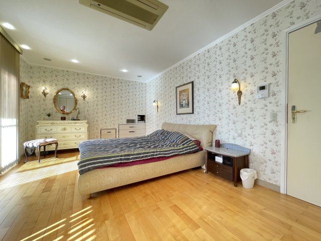 喜多見3丁目戸建の洋室