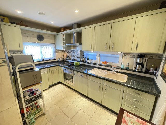 喜多見3丁目戸建のキッチン