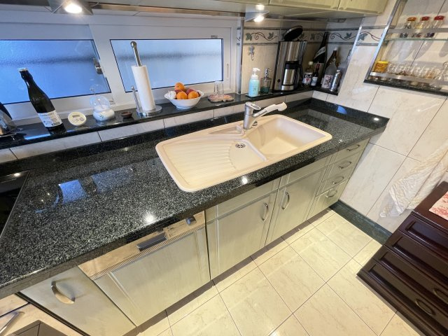 喜多見3丁目戸建のキッチン