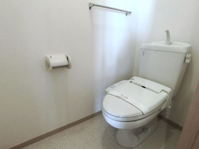 【トイレ】 | フォレストサイドＦＵＫＵＣＨＩ | 温水洗浄暖房便座のトイレ