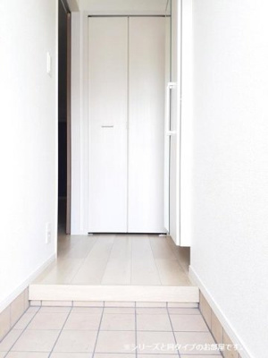 【玄関】 | サンペレ