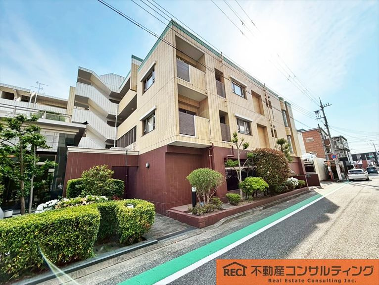 ライオンズマンション甲子園口ラルジュ壱番館の外観