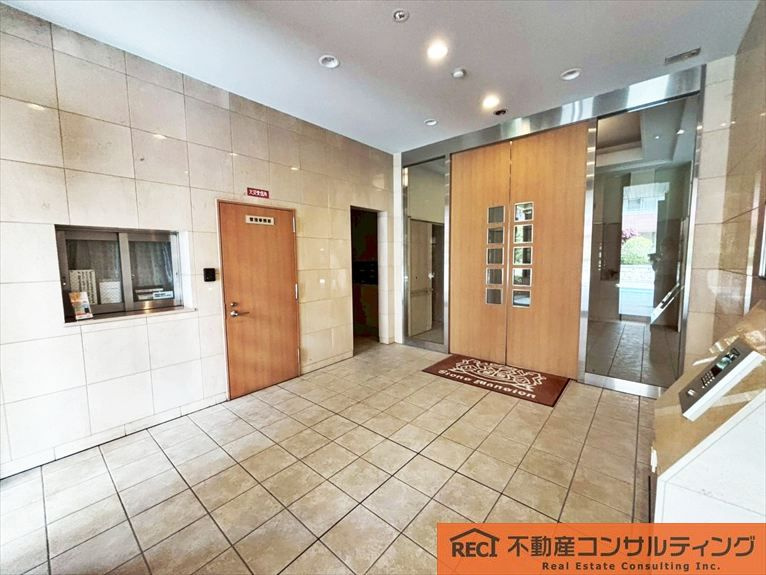 ライオンズマンション甲子園口ラルジュ壱番館のエントランス