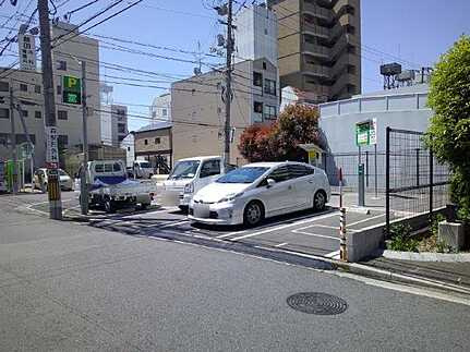 東区若草町の周辺