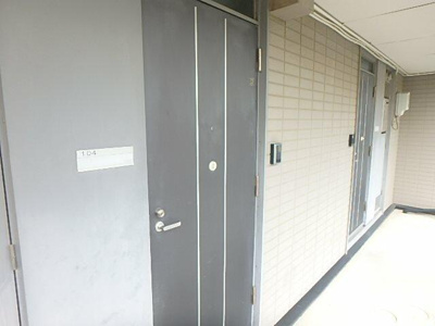 【玄関】 | コンフォートハイツ清崎（旧ＫＩＹＯＳＡＫＩ）