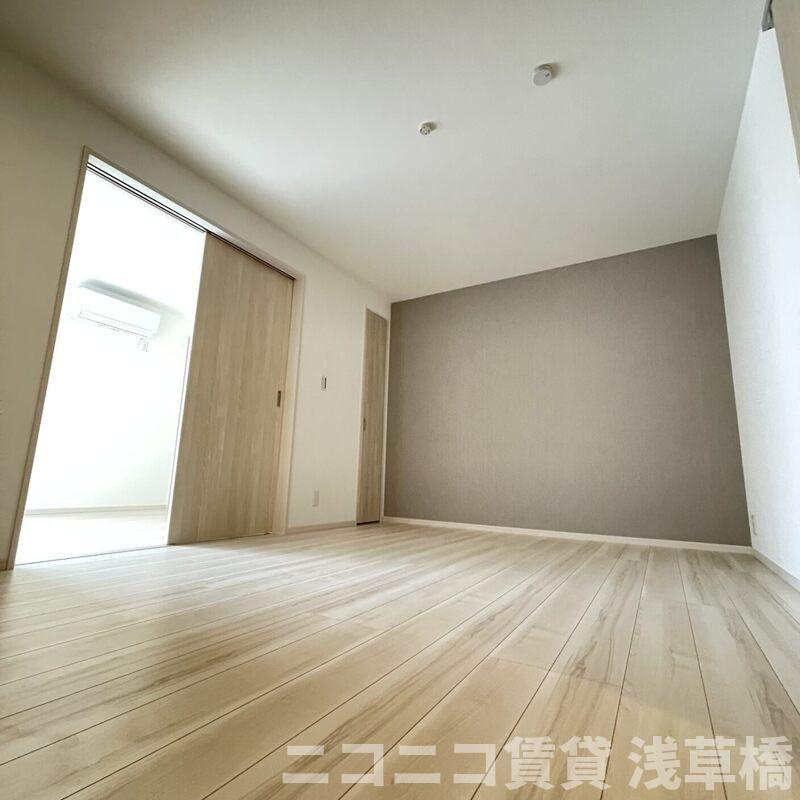 MELDIA北綾瀬Ⅳの居間・リビング