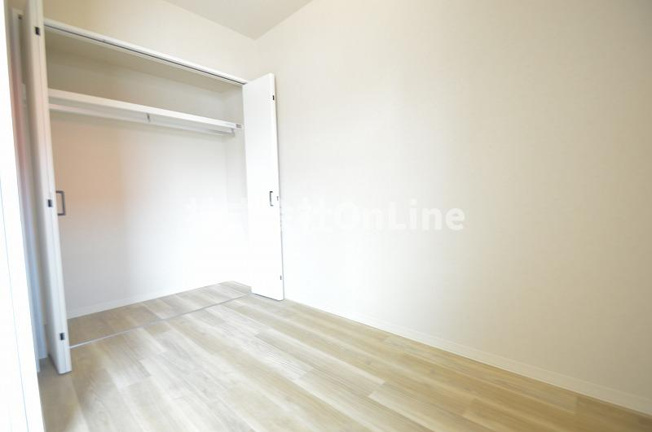 【洋室】 | EVERGREEN