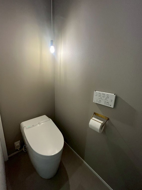 深大寺北町戸建のトイレ