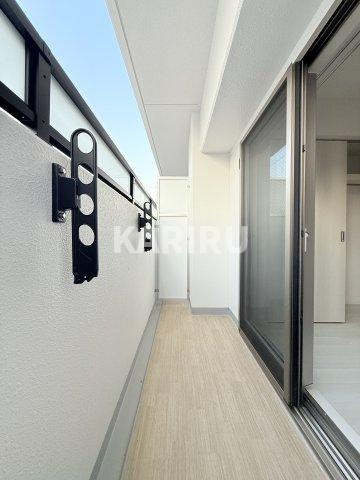 Alivis緑橋のバルコニー