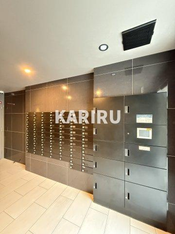 Alivis緑橋のロビー