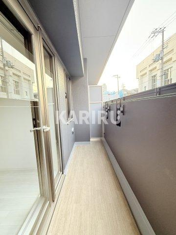 Alivis緑橋のバルコニー