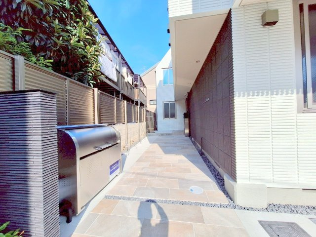 Ｅｘｉｏｎのエントランス|★奥がエントランスです★