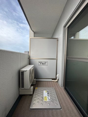 リ ブラン東別院　名古屋市賃貸　仲介手数料無料のバルコニー