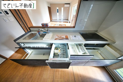 【キッチン】 | フェリディアガーデン上里町勅使河原　新築住宅 | ≪4号棟≫
現地(2025年月11月撮影)