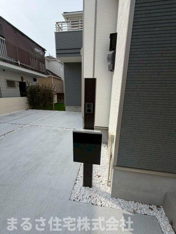 恒久10期　新築戸建の駐車場