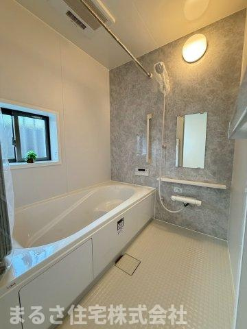 恒久10期　新築戸建の浴室