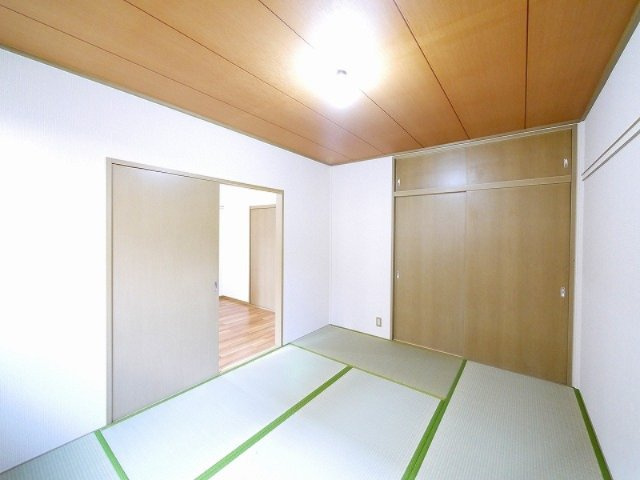 メゾン・ド・プルミエールの和室|フローリングだけでなく、和室もあります