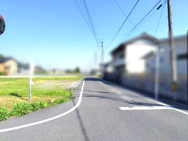 ６５２７４　揖斐郡揖斐川町上ミ野土地の前面道路含む現地写真