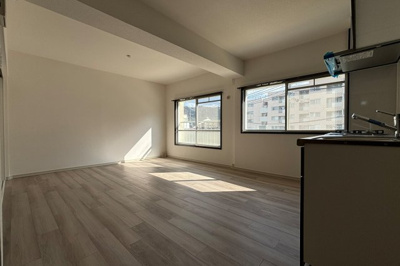 【洋室】 | 修学院住宅B棟