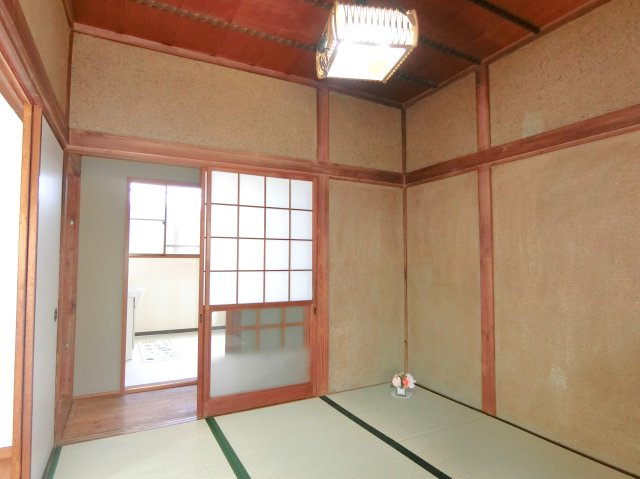 レンテ中の島の和室