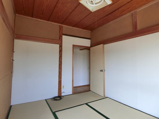 レンテ中の島の和室