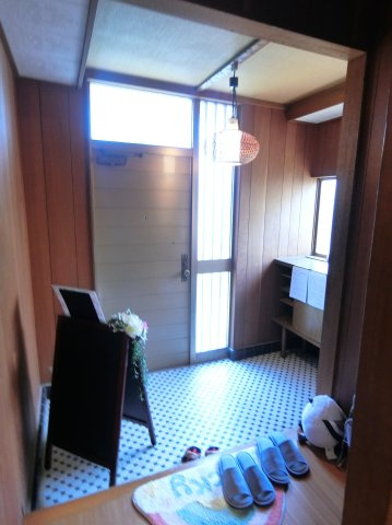 レンテ中の島の玄関