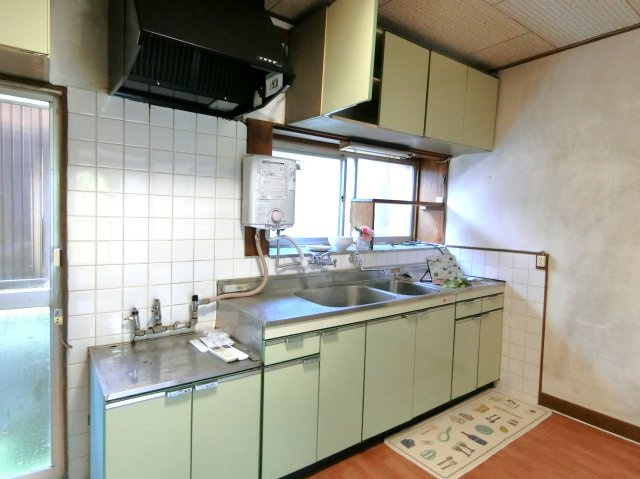 レンテ中の島のキッチン