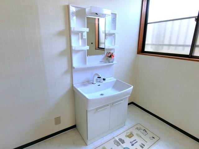 レンテ中の島の独立洗面台