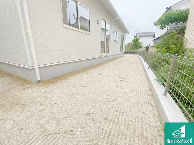 和歌山市杭ノ瀬　第3期　新築一戸建てのその他|日当たりのよいスペース！お部屋が開放的に！