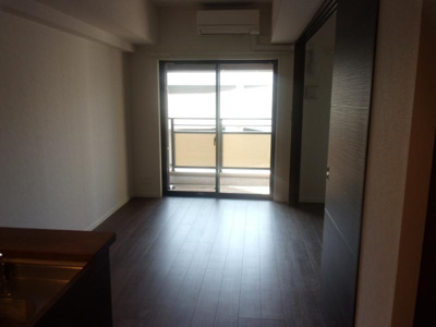 【内装】 | グランフォーレ千早マークスクエア ウエストウイング | 同シリーズ別物件の写真になります。床や建具などの色は現況優先。