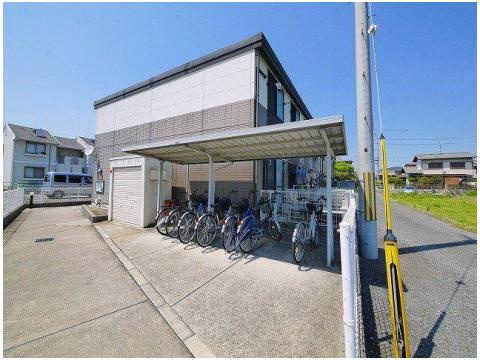 レオパレス西畑のその他共用部分|共用の駐輪場