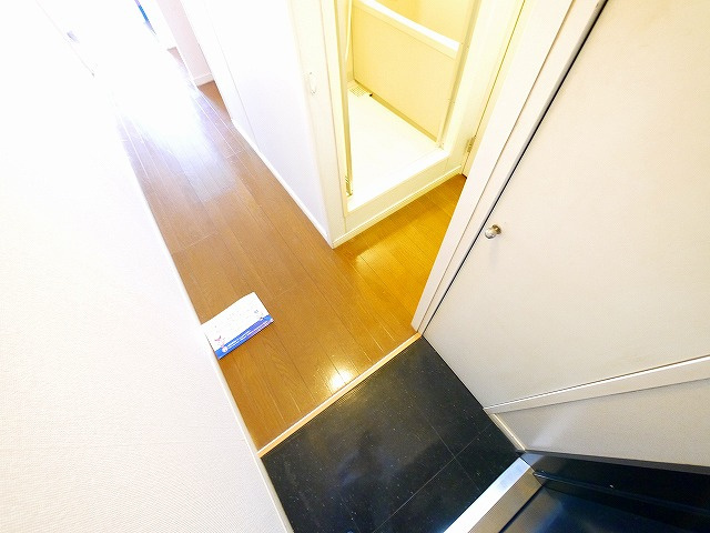 レオパレス西畑の玄関|毎日通る玄関はこちらです