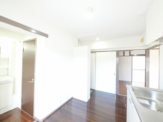 コーポレート筒井の居間・リビング