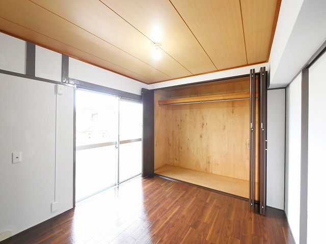 コーポレート筒井の収納