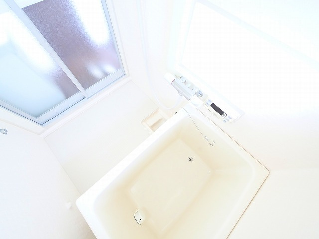 コーポレート筒井の浴室