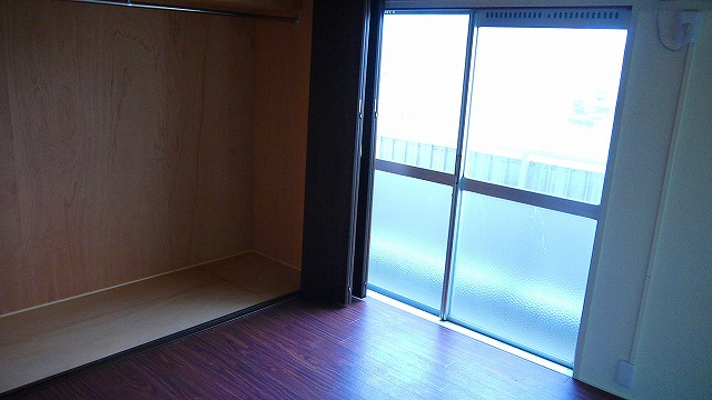 コーポレート筒井の洋室