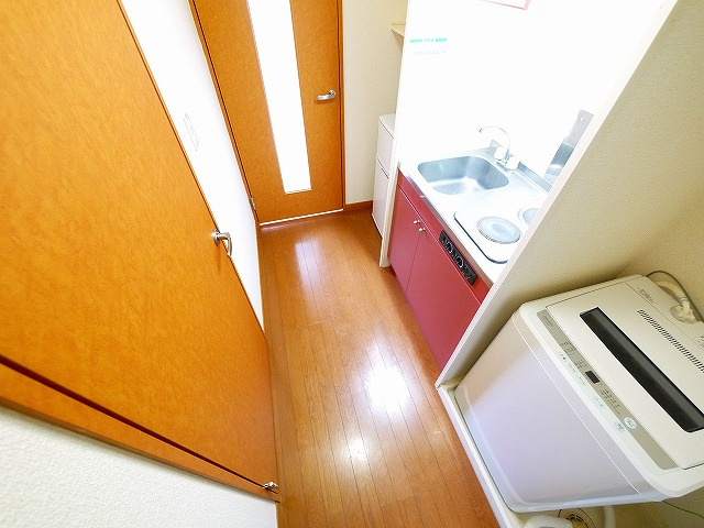 レオパレスＳＯＰＨＩＡのキッチン|お料理しやすいキッチンです