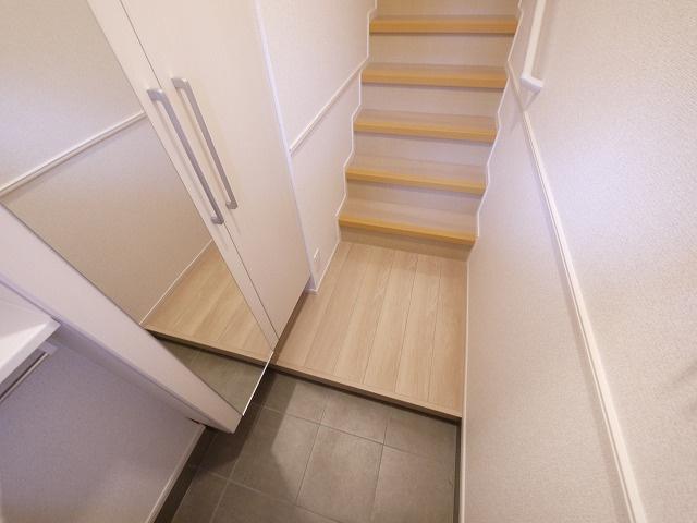 カーサ・リンドペローⅠの玄関|ゆったりとした玄関です